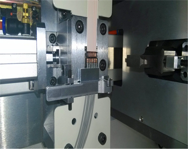 Ultrasonic Welder Wire Bonding Machine for Braided Wire Evs Welding